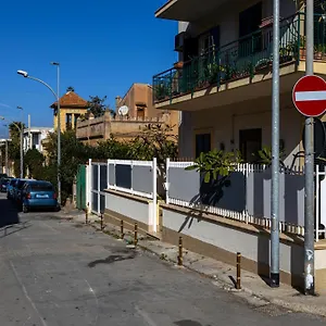 Villa Casa Lella, Palermo